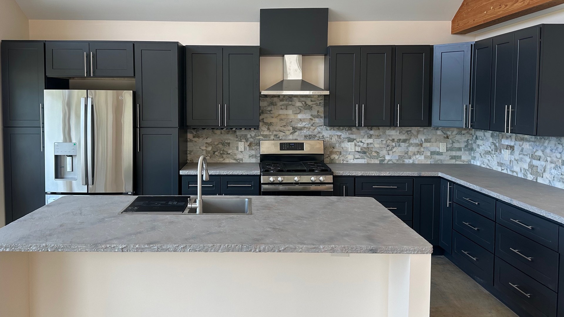 Washington State-20 Sets Graphite Shaker Kitchen Cabinet